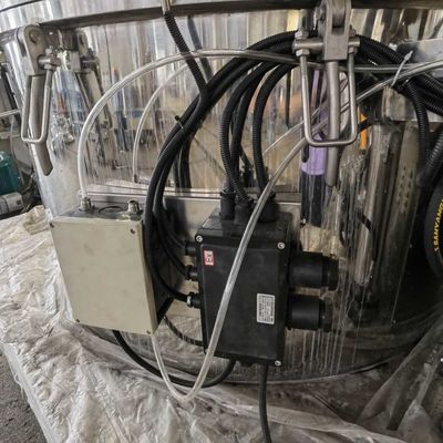 Zeichnende vertikale Plastikzentrifuge der Untenentleerungs-ISO9001 für NH4 2SO4