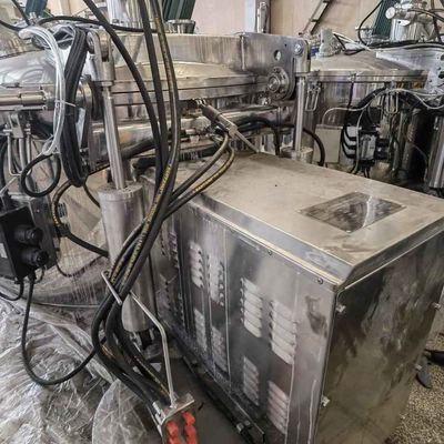 Zeichnende vertikale Plastikzentrifuge der Untenentleerungs-ISO9001 für NH4 2SO4