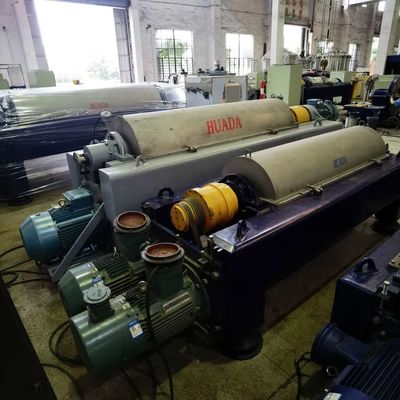 Zentrifugen-Rollen-Entladungs-Trennungs-Ausrüstung LW 2800-3200r/Min High-Performance Drilling Mud Industrial