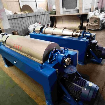 Horizontales ununterbrochenes Rollen-Dekantiergefäß des Schirm-3600rpm zentrifugieren explosionssicheres