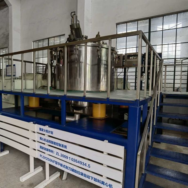 Modell-Vertical Batch Operate-Kundendienst versah Zentrifugen-Untenentleerung mit dem Tasche-Ziehen für Lebensmittelindustrie