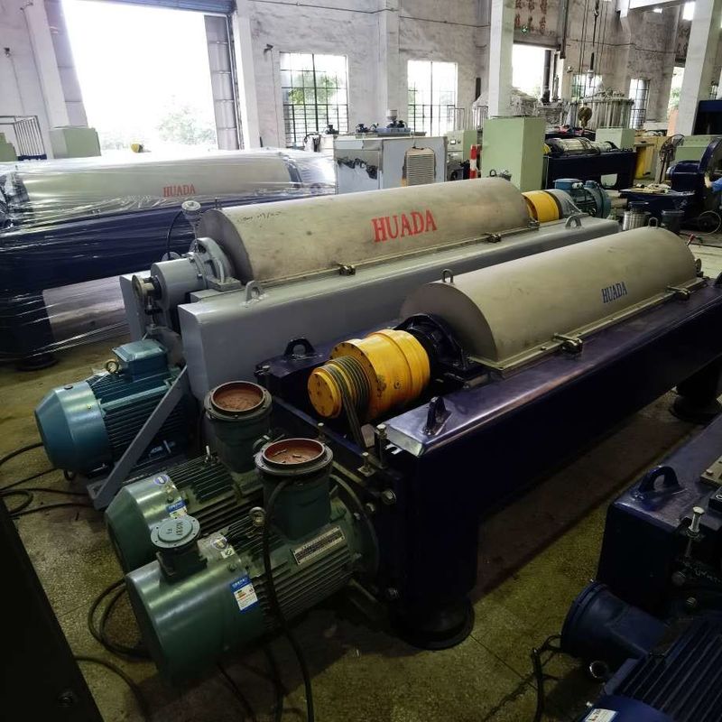 Zentrifugen-Rollen-Entladungs-Trennungs-Ausrüstung LW 2800-3200r/Min High-Performance Drilling Mud Industrial
